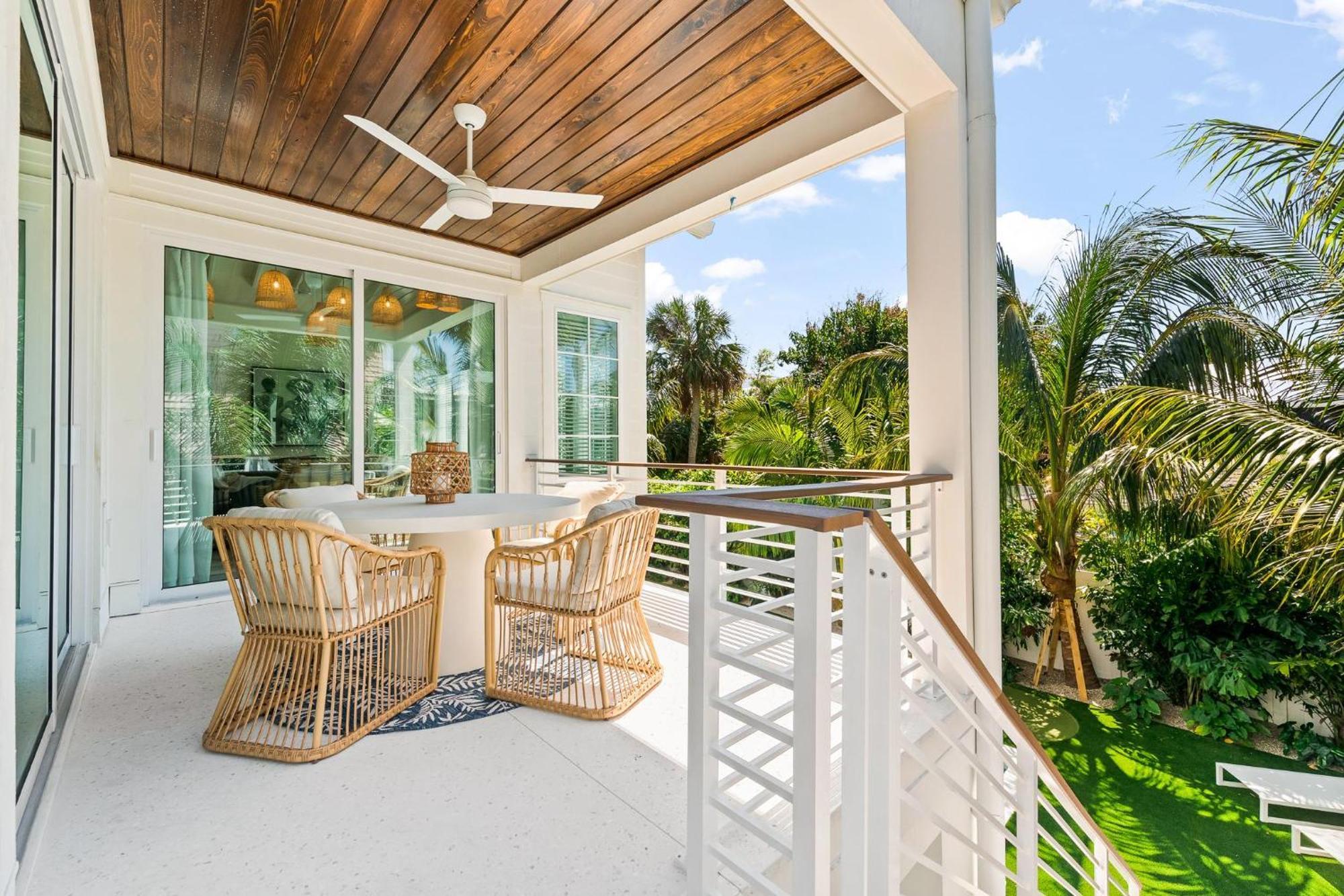Sweet Caroline Villa Anna Maria Exterior photo
